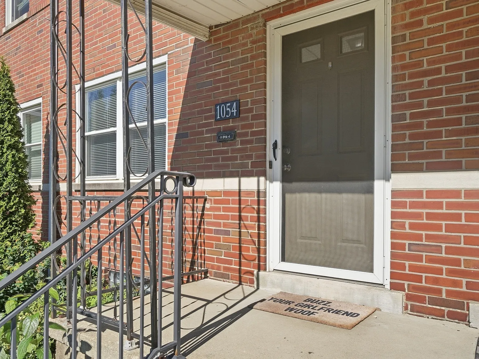 2 bed, 1148 sqft, $1,600 — Photo 3