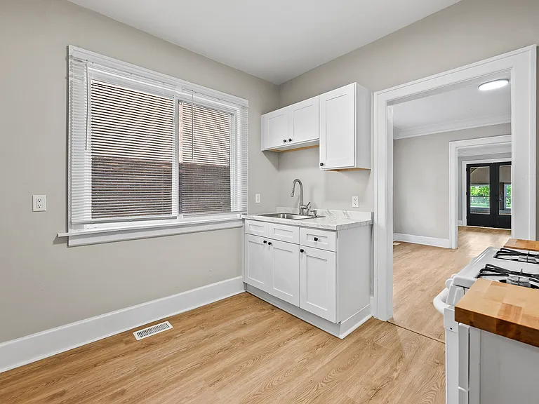 2254 Taylor St #1 — Photo 10