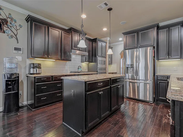 27810 Yorkshire Brook Ln — Photo 5