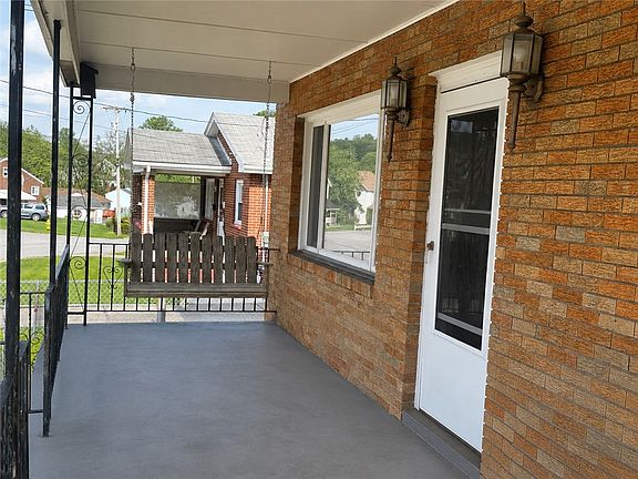 2nd image of 139 Wampum Ave