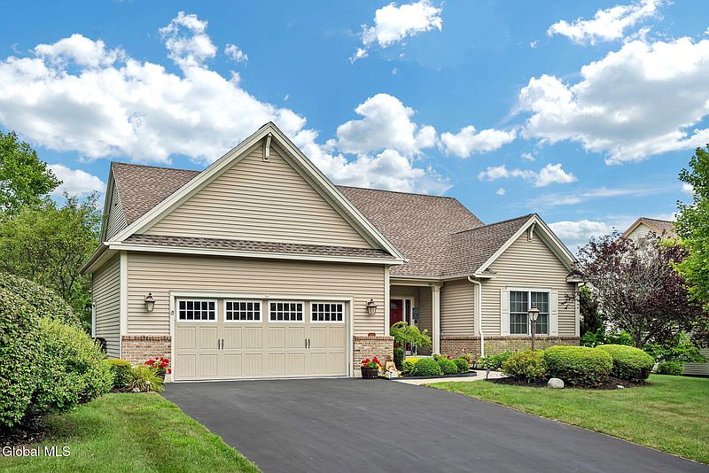 4th image of 50 Sheldon Drive