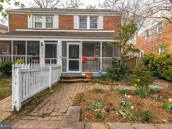 2nd image of 2310A Randolph Ave