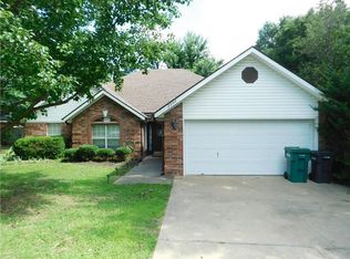 2808 Drexelwood Dr, Springdale, AR 72762