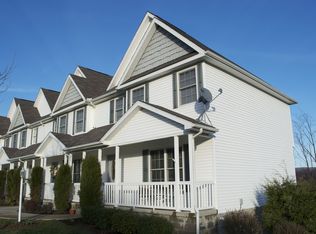 108 Five Forks Dr, Morgantown, WV 26508