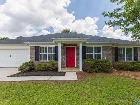 111 Vandenberg Ln, Harvest, AL 35749
