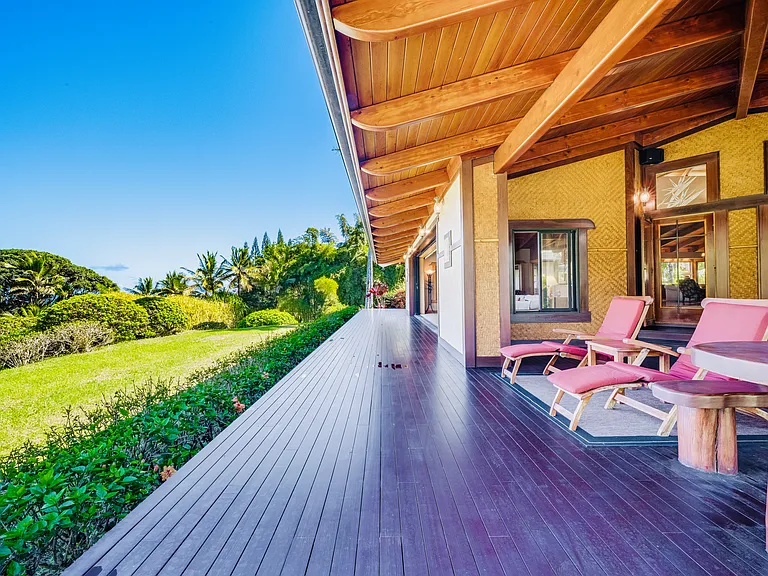 Kitchen Deck