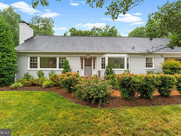 2nd image of 2507 Stirrup Ln