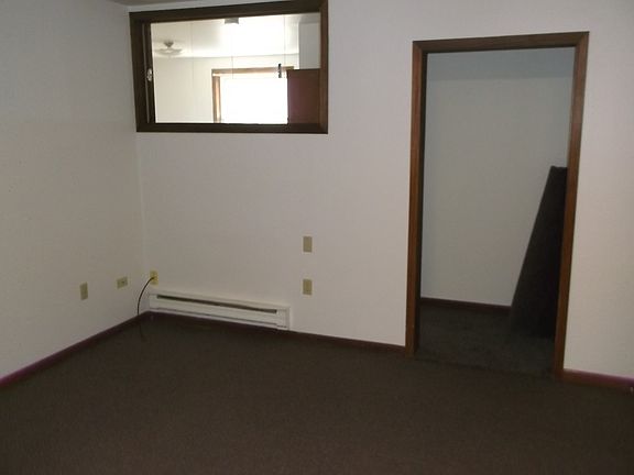 4th image of 67 Champion Ave APT 4