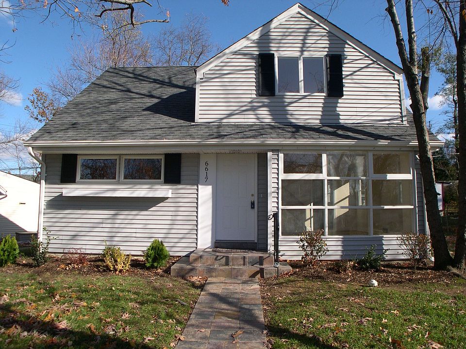 Front Exterior View