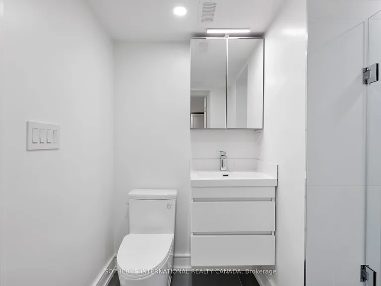 159 Humbervale Blvd — Photo 47