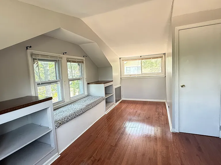 12 Grandview Ave — Photo 16