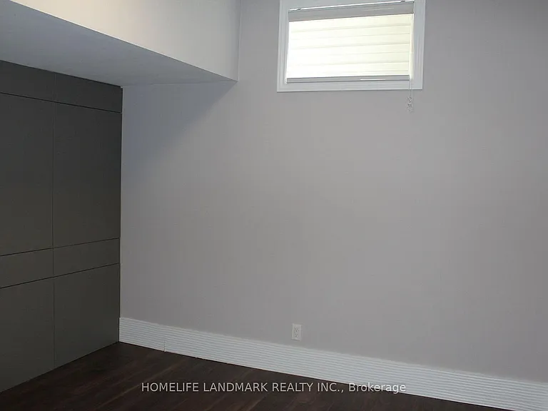 86 Pemberton Ave — Photo 12