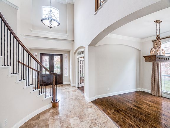 3rd image of 5185 Kiowa Dr