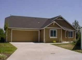 3738 SW 29th St, Redmond, OR 97756