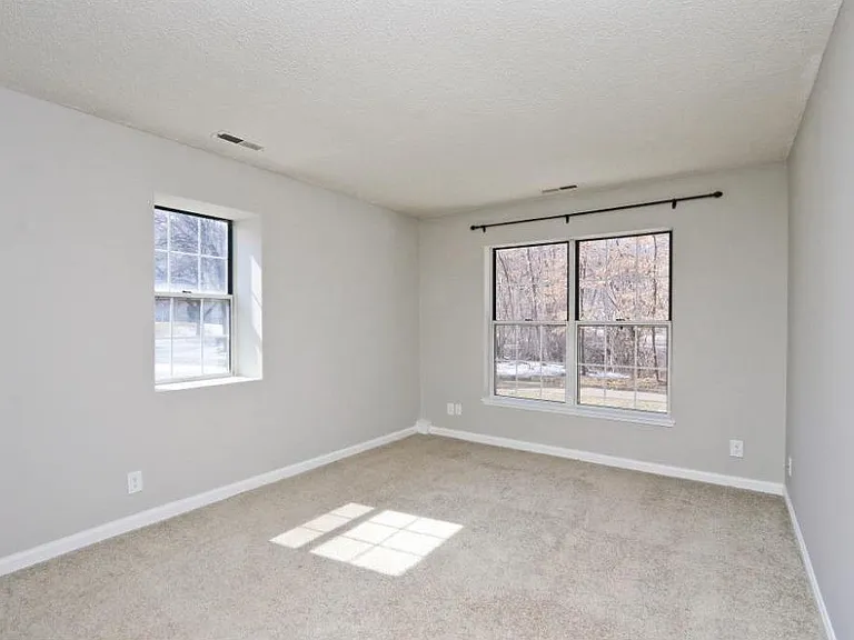 6050 Chasewood Pkwy #2 — Photo 4