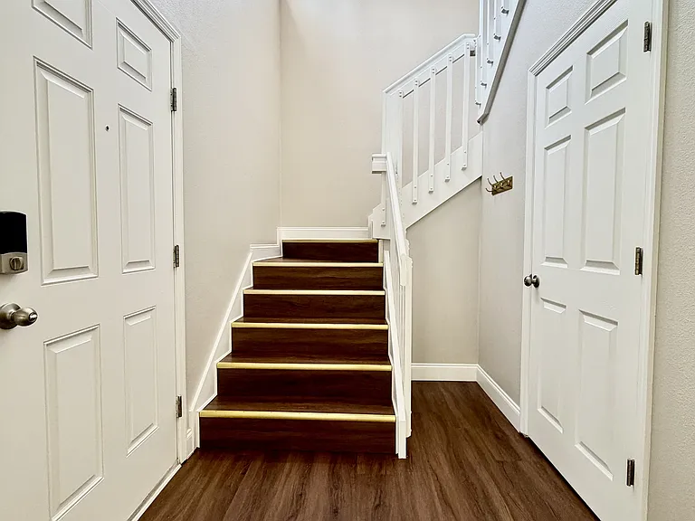 1050 Blackwater Dr #1 — Photo 15