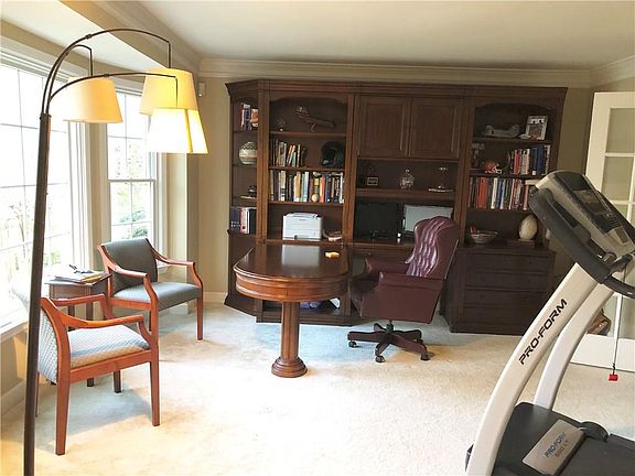 5th image of 3006 Creekside Way