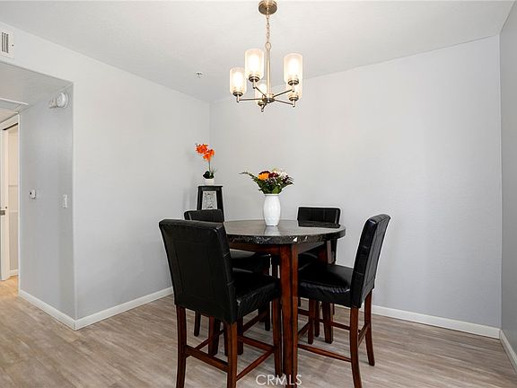 3rd image of 1061 Harbor Heights Dr Unit G