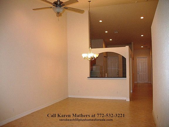 2nd image of 6305 Oxford Cir