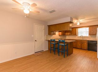 15419 Pleasant Valley Rd, Houston, TX 77062