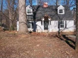 730 N Garden Ave, Siler City, NC 27344