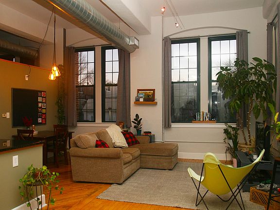 3rd image of 200 Lincoln Ave Suite 228