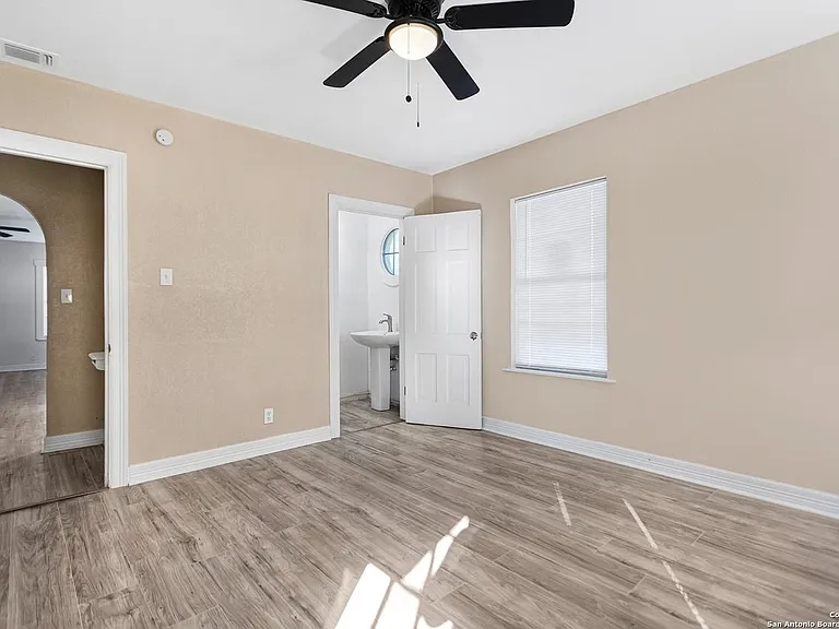 2227 W Huisache Ave — Photo 8