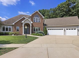 2089 Stonegate Rd, Burlington, WI 53105