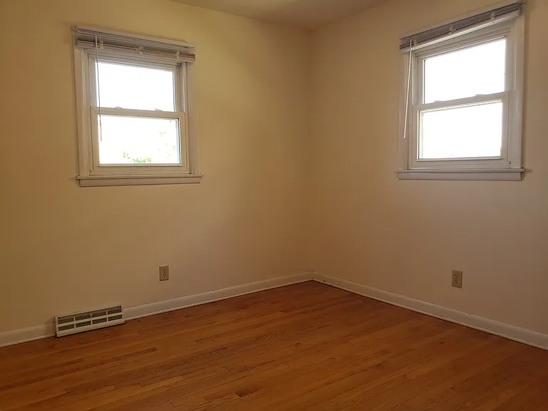 3810 Hoover Dr #1 — Photo 7