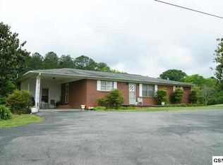 890 Old Hwy #92, Dandridge, TN 37725