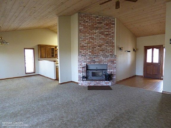 4th image of 12076 Waxwing Ct