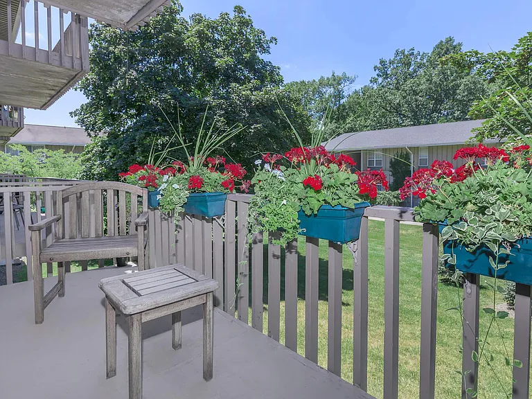 2250 N Triphammer Rd — Photo 26
