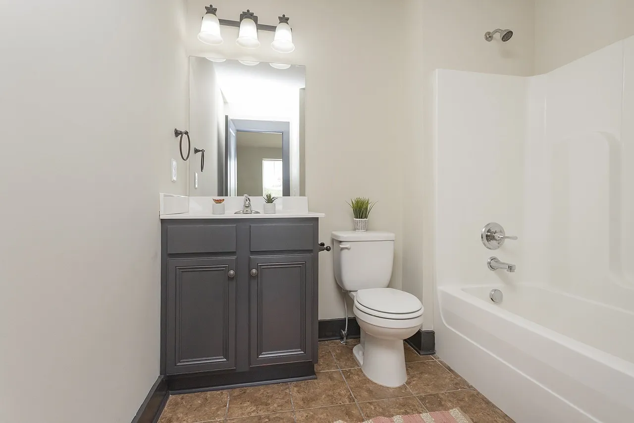 140 Shiaway Ct — Photo 3