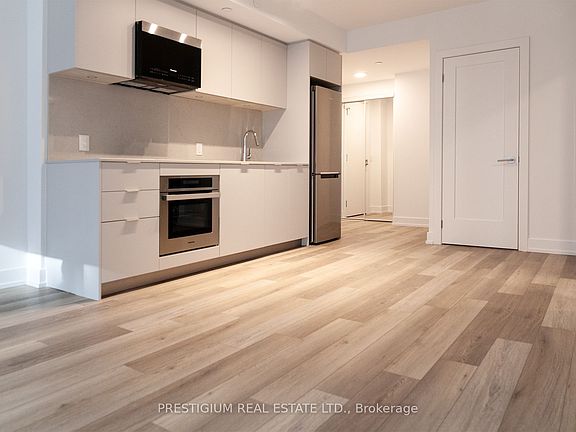 4th image of 9 Clegg Rd #1501