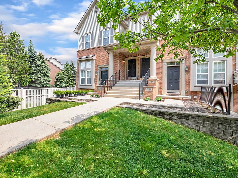 1st image of 22170 Abbey Ln