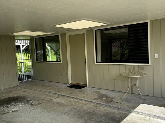 2nd image of 2000A Ainaola Dr