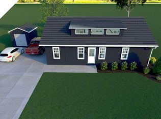 129 Middle St, Three Rivers, MI 49093