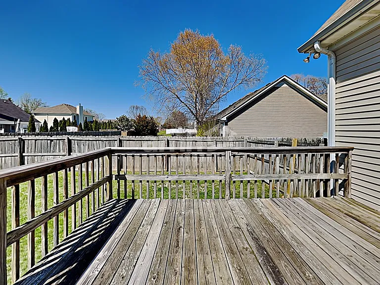 1802 Potters Ct — Photo 22