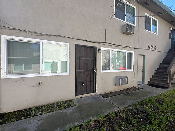 4th image of 901 Carro Dr APT 2