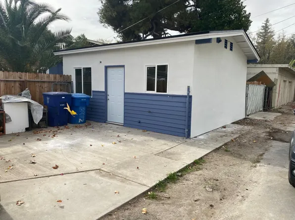 2412 21st St #A, Bakersfield, CA 93301