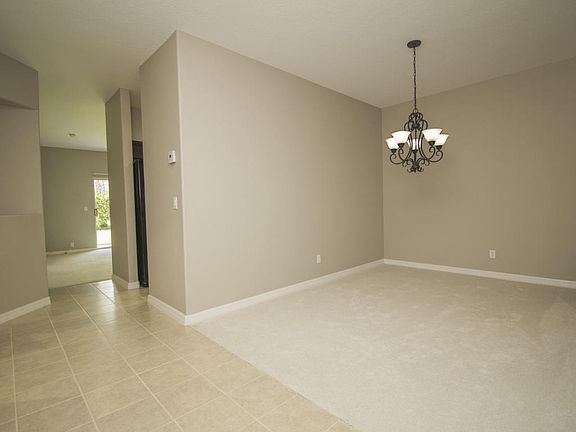 5th image of 1050 Venetian Dr Unit 102
