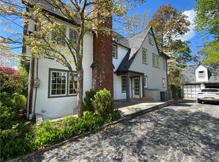 9 Ridgecrest N, Scarsdale, NY 10583