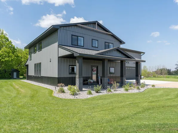 18355 336th St, Montgomery, MN 56069