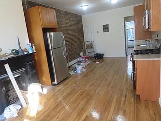 Rented by Sido New York LLC