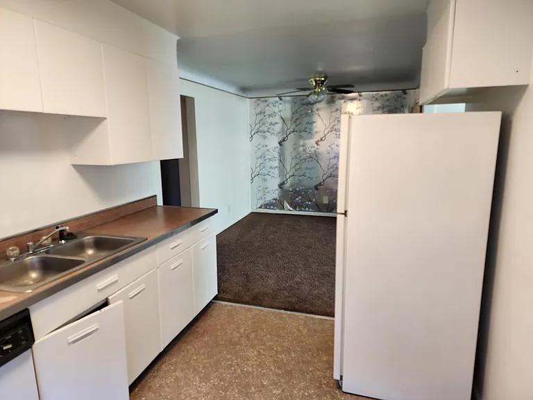 2526 Vera Ave #3 — Photo 10