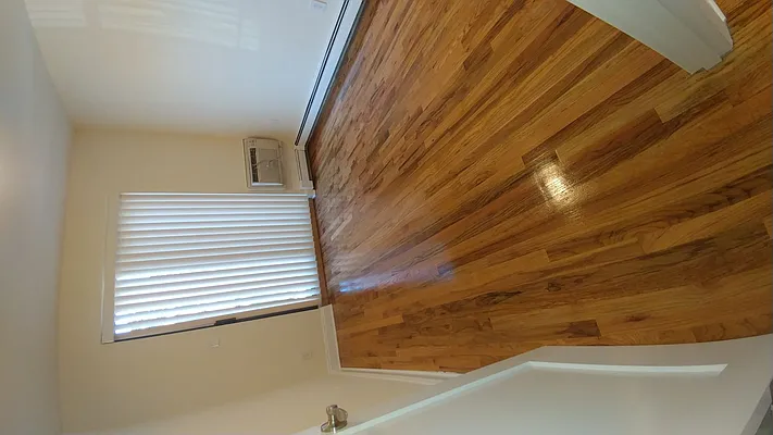 Rented by Metro Garden Realty NYC | media 32