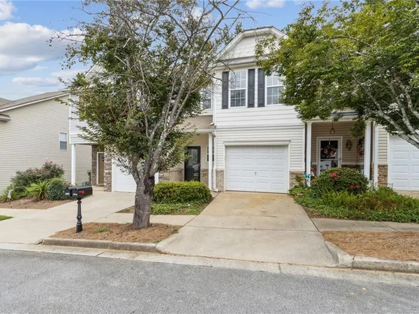 4916 Vireo Dr, Flowery Branch, GA 30542