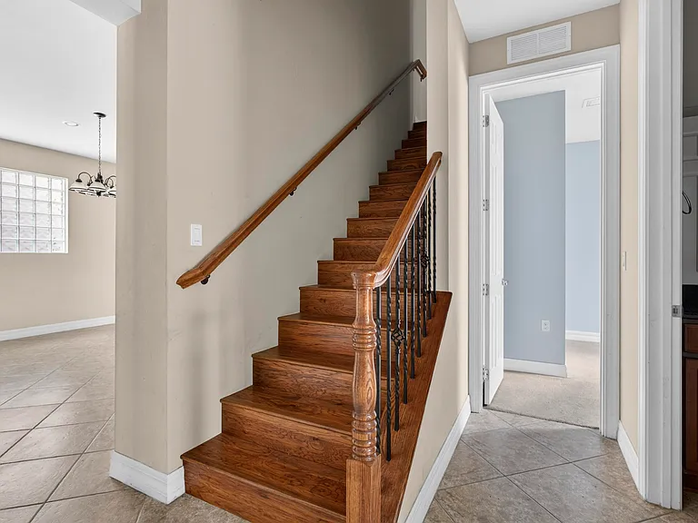 9202 Wrangler Dr — Photo 37