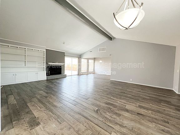 5th image of 12400 Doons Dr