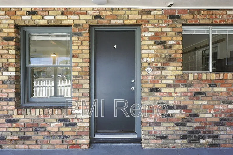 1515 N Carson St — Photo 3